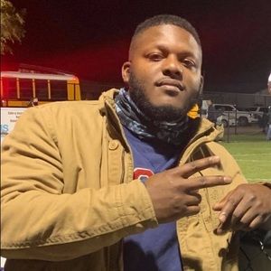 Meet your Posher, Justin